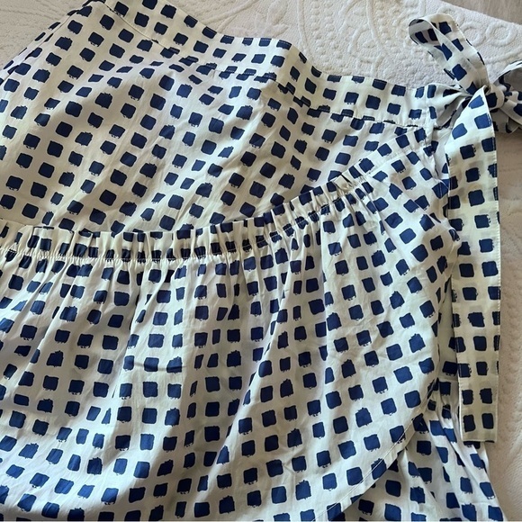 Vineyard Vines Painterly Grid Wrap Skirt‎ - Picture 5 of 8